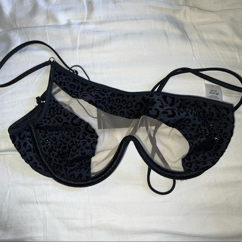 God Save Queens Gigi Top